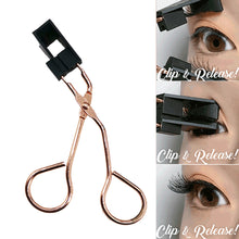 Load image into Gallery viewer, Magnetically Assisted Eyelash Curler